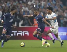 巴黎圣日耳曼法甲战胜朗斯姆巴佩点射命中的简单介绍